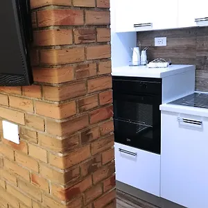 Primo Piano Riccio Locazione Turistica Apartamento