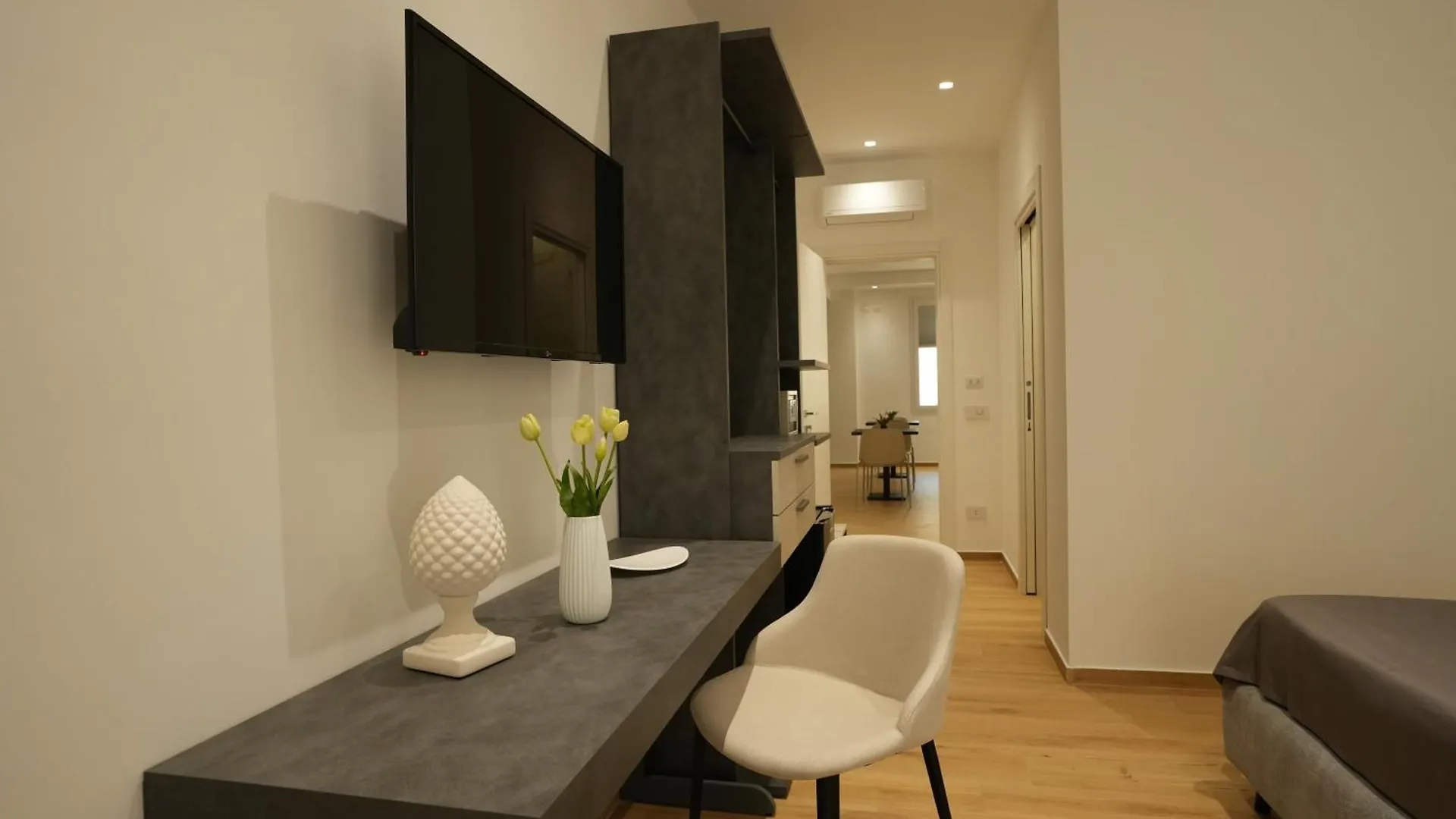 Enea Suite Trapani 0*,